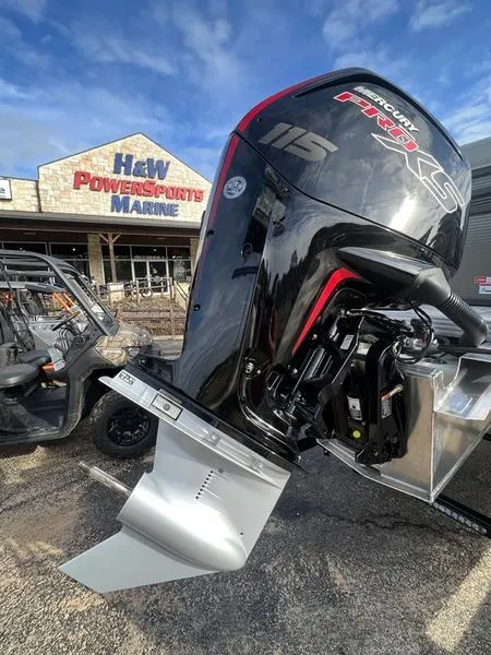 Slide: The Image of 2023 Crest Classic LX 200 L with Mercury outboard at H&W Powersports Marine. - 10