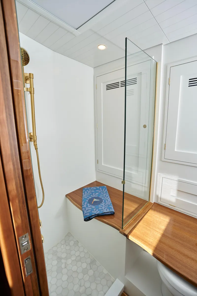 Slide: The Image of Shower - 18