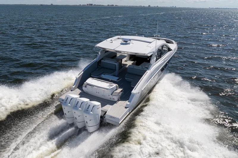 Slide: The Image of Cruisers Yachts 50GLS OB 2026 - 3