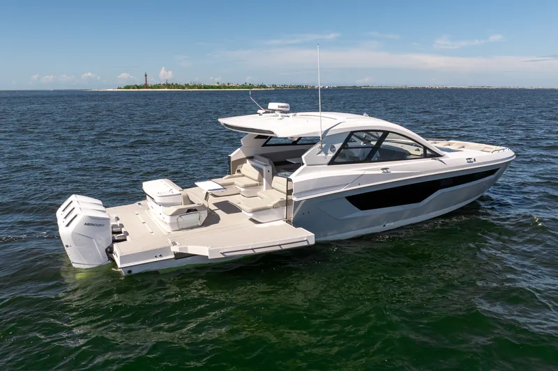 Slide: The Image of Cruisers Yachts 50GLS OB 2026 - 39