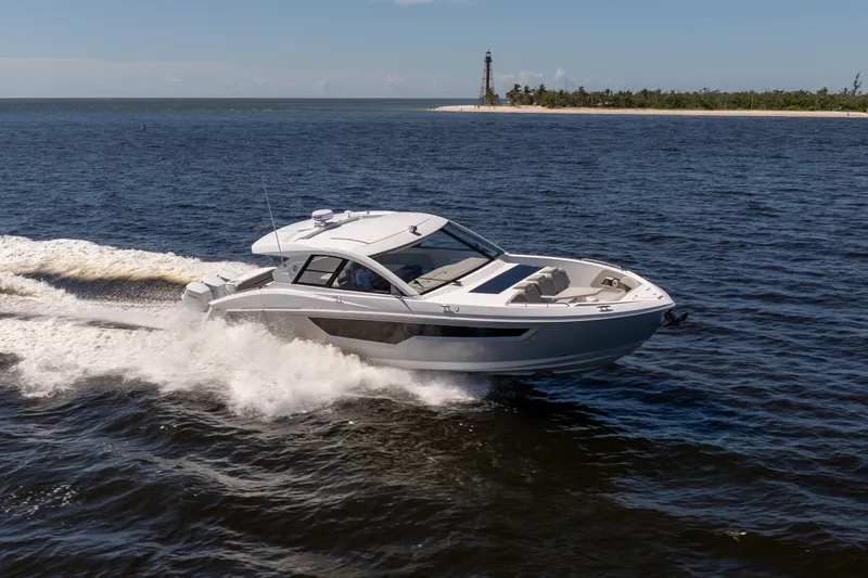 Slide: The Image of Cruisers Yachts 50GLS OB 2026 - 41