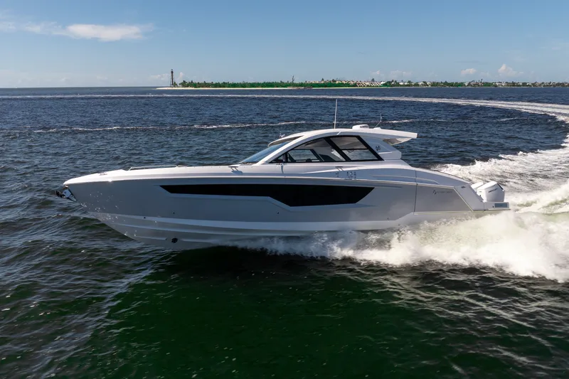 Slide: The Image of Cruisers Yachts 50GLS OB 2026 - 43