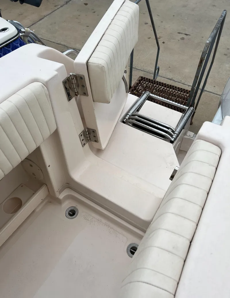 Slide: The Image of Grady-White Express 360 2007 - 55