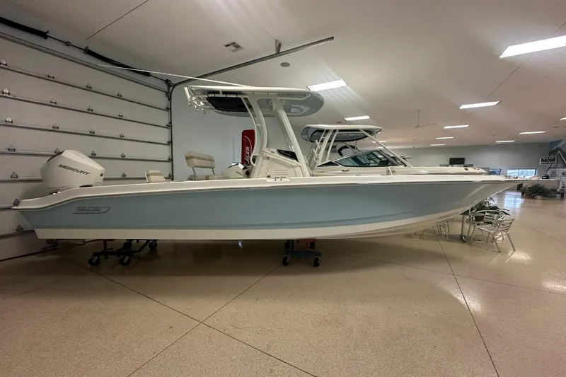 The Image of Boston Whaler 250 Dauntless 2026 - 0