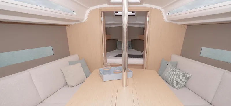 Slide: The Image of Manufacturer Provided Image: Manufacturer Provided Image: Manufacturer Provided Image - 10