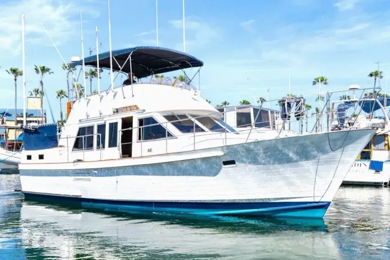 Slide: The Image of Island Gypsy 40 Motor Yacht 1986 - 1