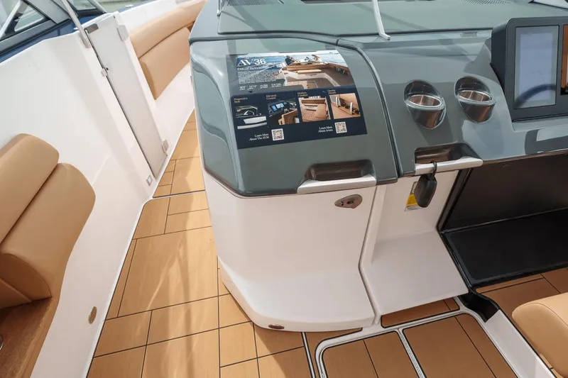 Slide: The Image of Aviara AV36 2023 - 13