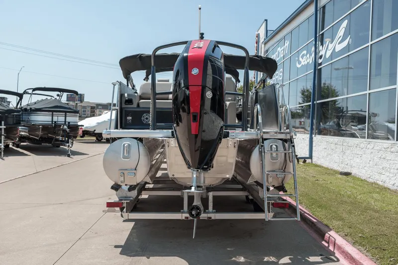 Slide: The Image of Premier 250 Intrigue 2023 - 3