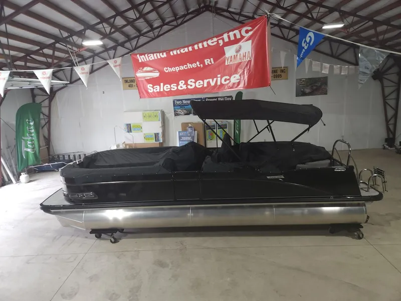 Slide: The Image of Tahoe Cascade 2585 Elite 2024 - 10