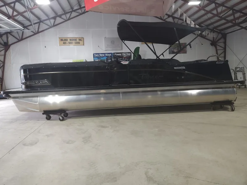 Slide: The Image of Tahoe Cascade 2585 Elite 2024 - 11