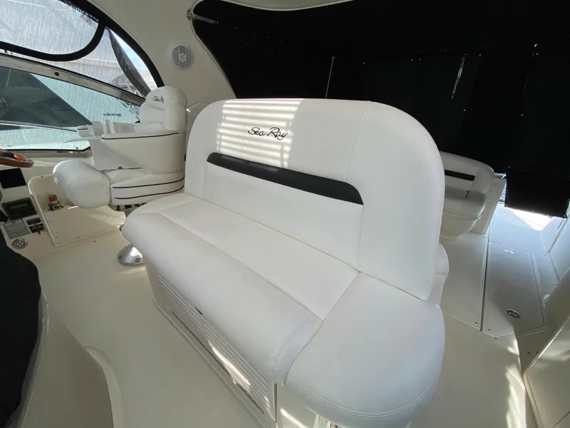 Slide: The Image of Interior seating of a 2006 Sea Ray Sundancer 44 yacht. - 13