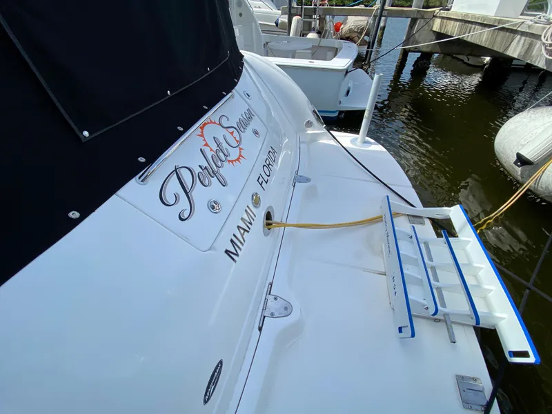 Slide: The Image of 2006 Sea Ray Sundancer 44 docked in Miami, Florida. - 6