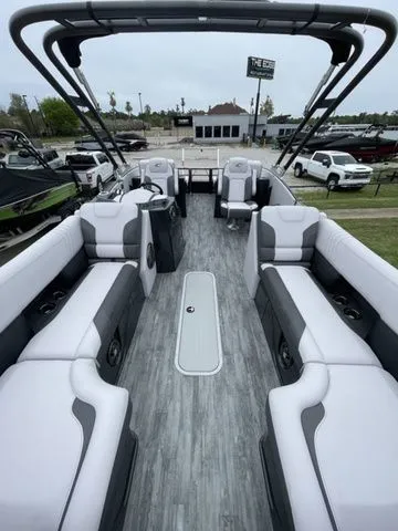 Slide: The Image of Crest Caribbean RS 230 SLRC CP3 2023 - 15