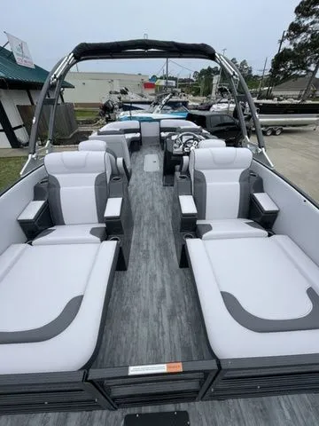 Slide: The Image of Crest Caribbean RS 230 SLRC CP3 2023 - 18