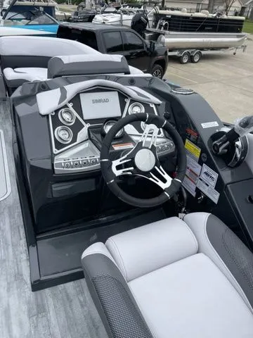 Slide: The Image of Crest Caribbean RS 230 SLRC CP3 2023 - 20