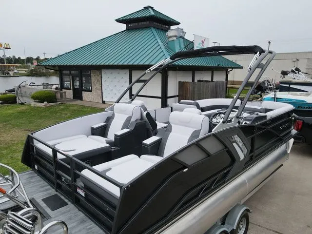 Slide: The Image of Crest Caribbean RS 230 SLRC CP3 2023 - 3