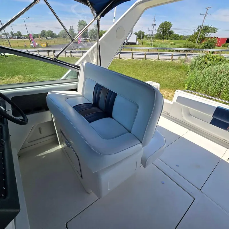 Slide: The Image of Sea Ray 330 Sundancer 1992 - 7