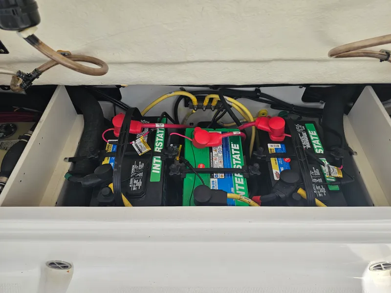 Slide: The Image of Robalo R272 2020 - 20