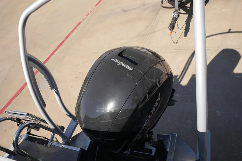 Slide: The Image of Premier 230 Sunsation 2023 - 26