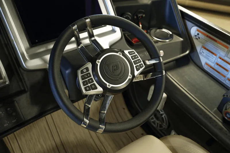 Slide: The Image of Premier 250 Intrigue 2023 - 12