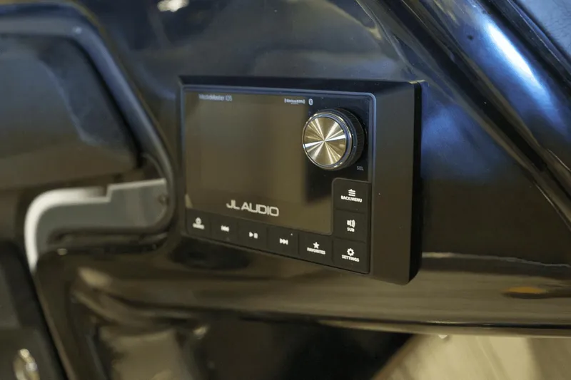Slide: The Image of Premier 250 Intrigue 2023 - 8