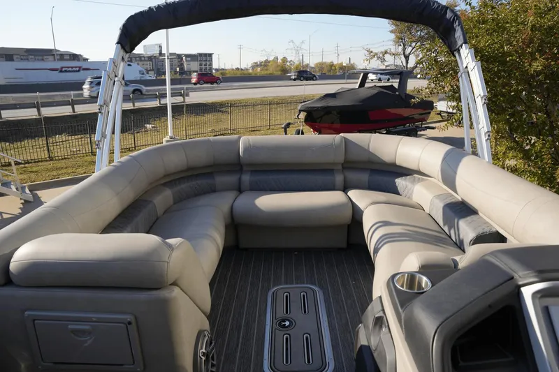 Slide: The Image of Premier 250 Intrigue 2023 - 24