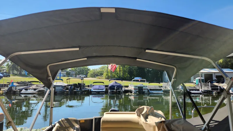 Slide: The Image of Crest 220 WAVE V 2013 - 11