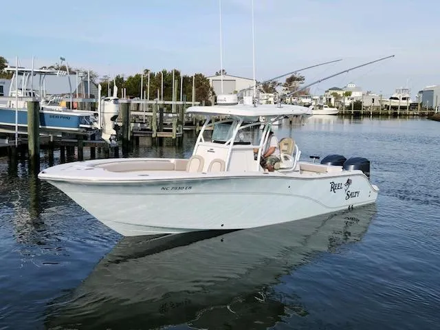 The Image of 2015 Sea Fox 286 Commander boat docked in a marina. - 0