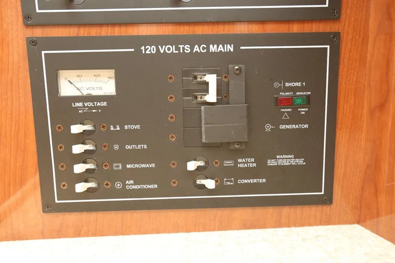 Slide: The Image of Regal Commodore 2665 2005 - 57