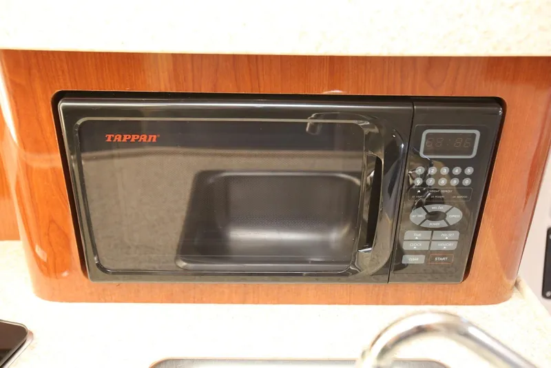 Slide: The Image of Regal Commodore 2665 2005 - 63