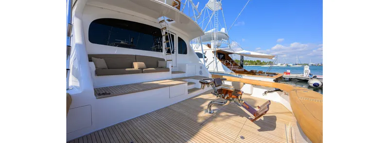 Slide: The Image of Viking 82 Convertible 2013 - 2