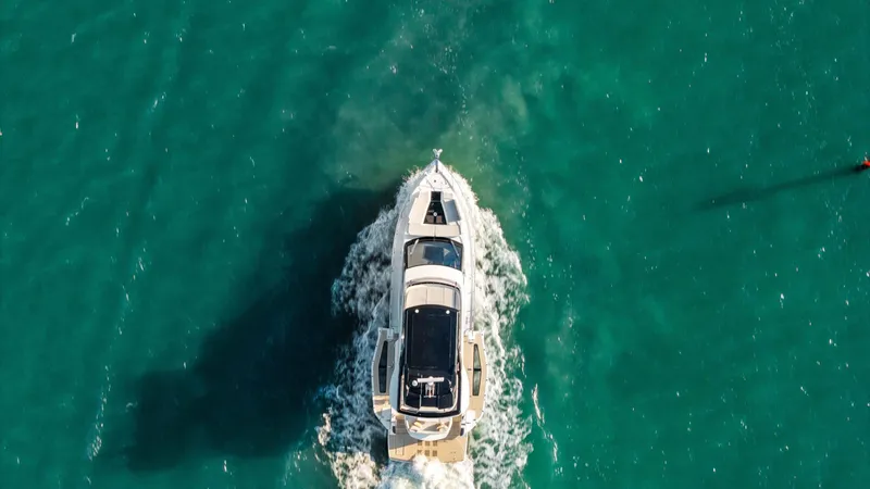 Slide: The Image of Galeon 50 FLY 2025 - 5