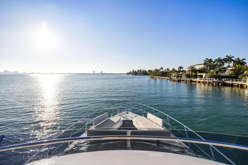 Slide: The Image of Galeon 50 FLY 2025 - 68