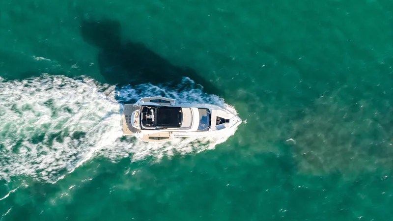 Slide: The Image of Galeon 50 FLY 2025 - 84