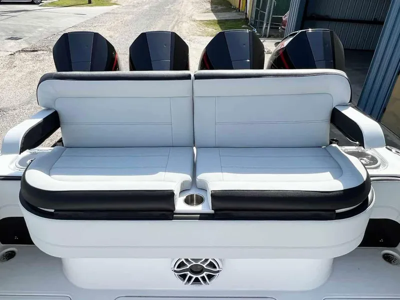 Slide: The Image of Nor-Tech 392 Super Fish 2023 - 8