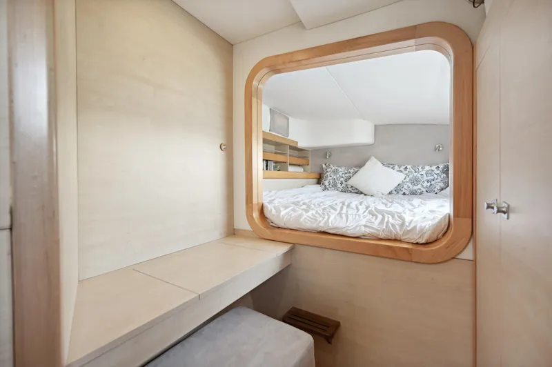 Slide: The Image of Catana 42 2016 - 60