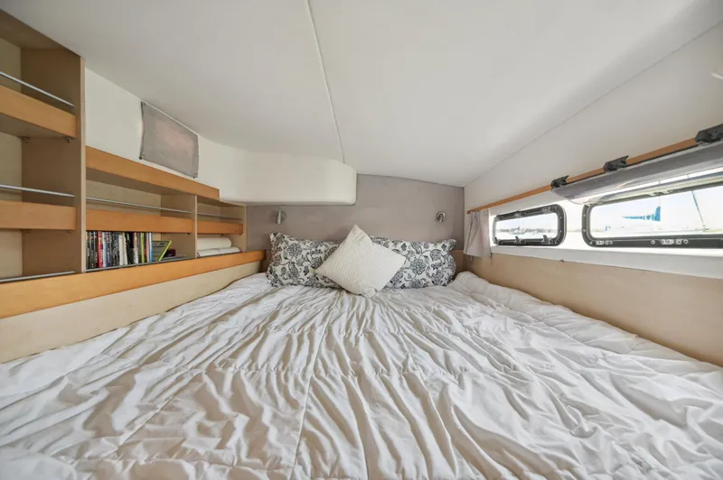 Slide: The Image of Catana 42 2016 - 64