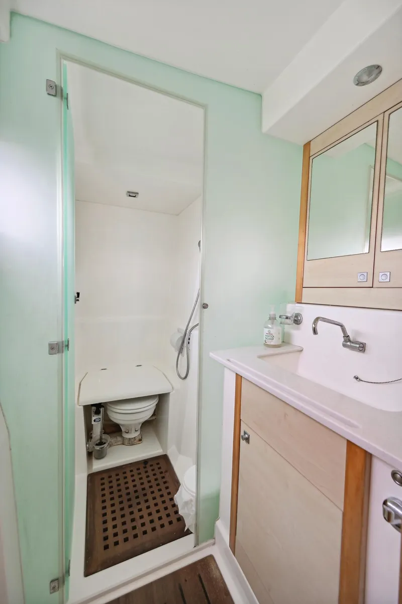 Slide: The Image of Catana 42 2016 - 70