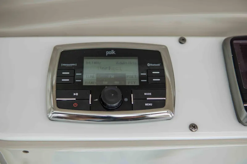 Slide: The Image of Everglades 230 Center Console 2014 - 20