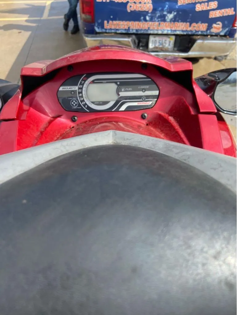 Slide: The Image of Yamaha VXR 2014 - 3