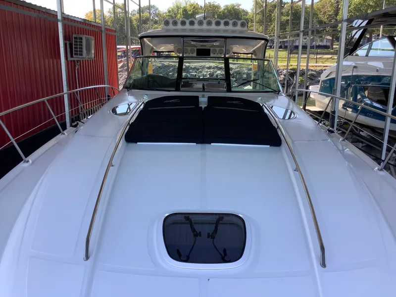 Slide: The Image of Sea Ray 52 SUNDANCER 2007 - 13