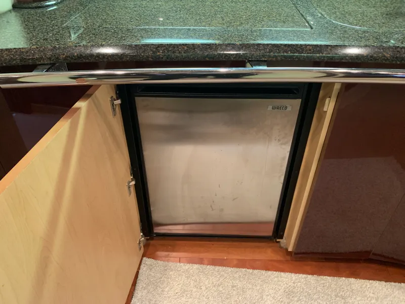 Slide: The Image of Sea Ray 52 SUNDANCER 2007 - 58