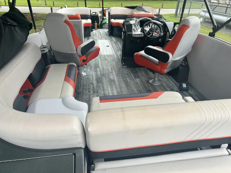 Slide: The Image of Crest 2020 - 11