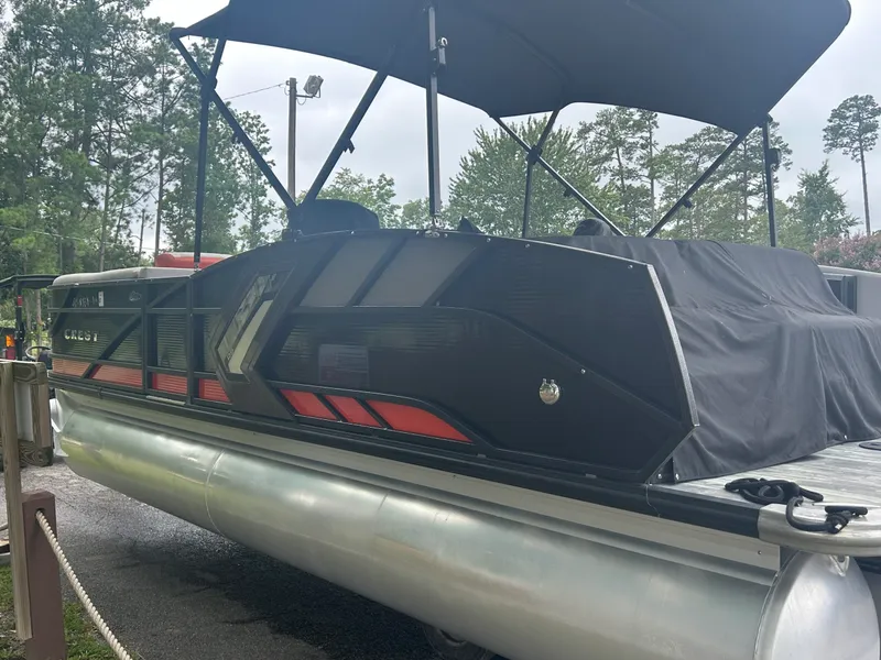 Slide: The Image of Crest 2020 - 12