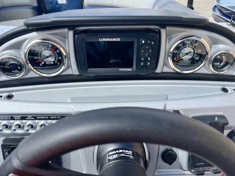 Slide: The Image of Center console - 5