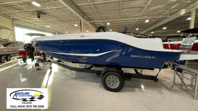 Slide: The Image of Bayliner D20I 2025 - 12