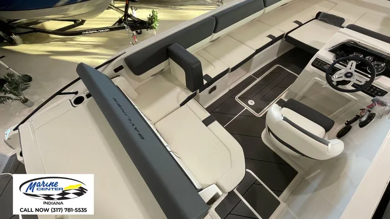 Slide: The Image of Bayliner D20I 2025 - 15