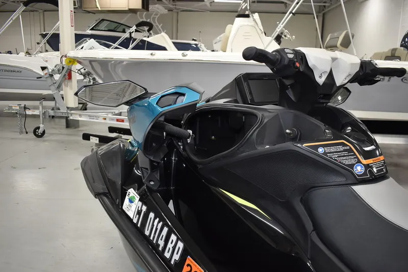 Slide: The Image of Kawasaki Ultra® 310X 2022 - 11