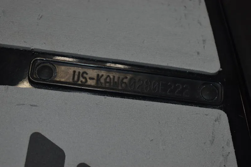 Slide: The Image of Kawasaki Ultra® 310X 2022 - 19