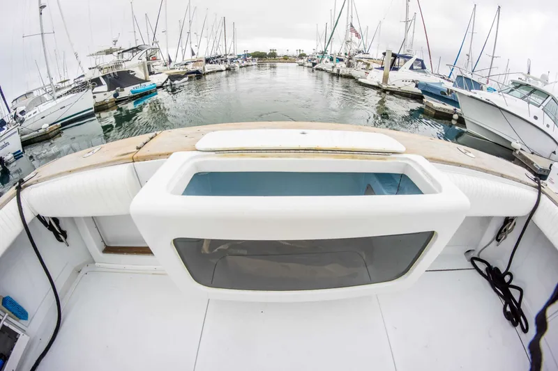 Slide: The Image of Blackfin 33 Convertible 1991 - 9